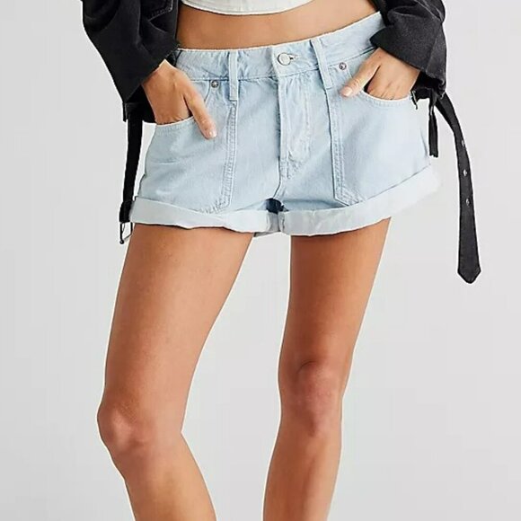 We The Free Beginner's Luck Slouch Shorts Rookie Wash Low Rise Loose Fit Sz 28 - Picture 1 of 14